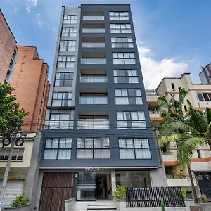 https://apartamentos-housy-laureles.colombiamedellinhotels.com