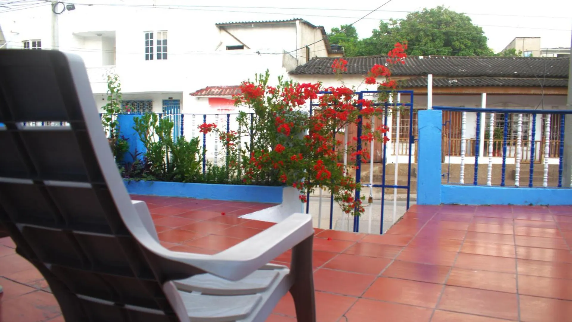 Hosting And Travel Services 420 Cartagène