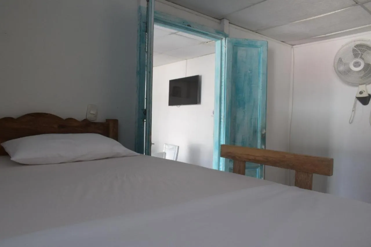 Hosting And Travel Services 420 Cartagena  Kolumbien